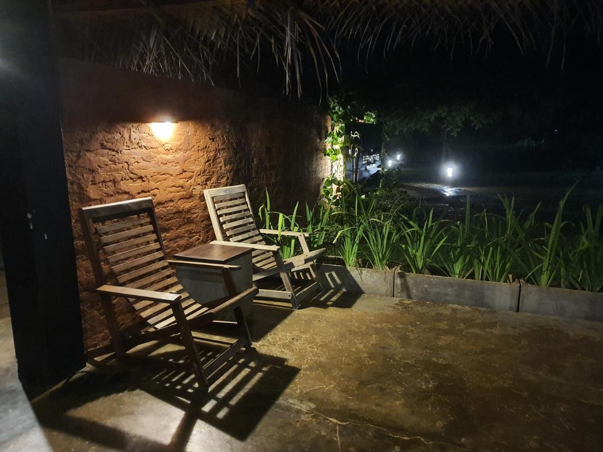 The Elephant Pass - Yala Tissamaharama Exterior foto